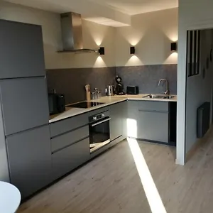 https://charmant-appartement-t1-bis-rnov-muret-centre.midi-pyreneeshotels.com
