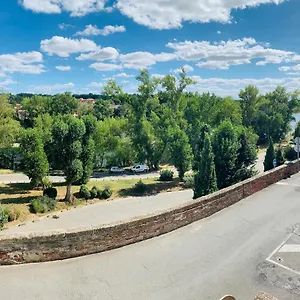 https://sublime-vue-standing-spacieux-atypique.midi-pyreneeshotels.com